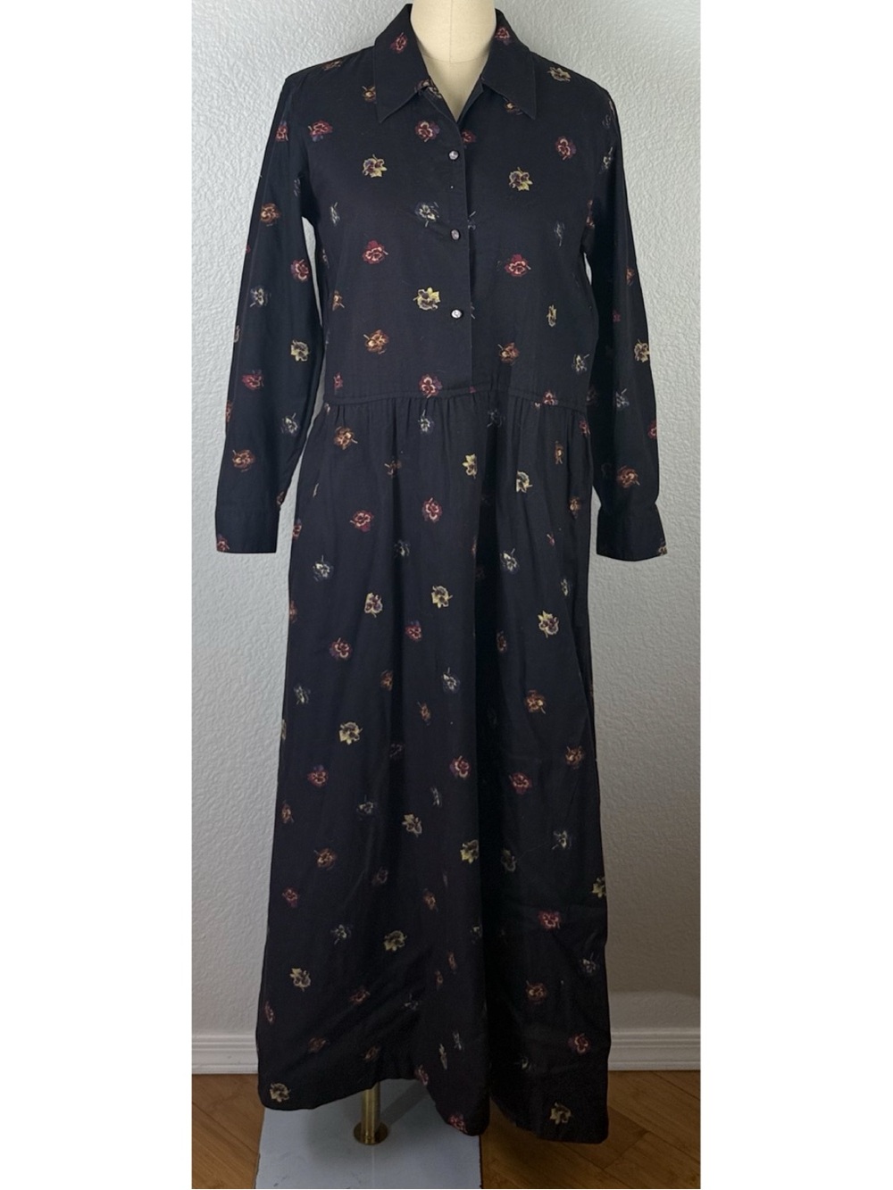 J Crew Vintage 90s Womens Longsleeve Maxi Shirt Dress Black Floral Modest size 8